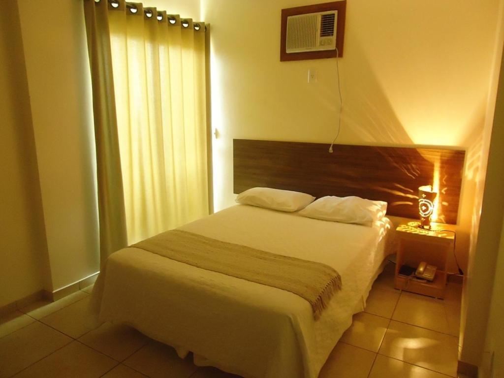 Corumba Plaza Hotel Luziânia Exterior foto